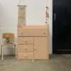 Vintage commode in licht roze